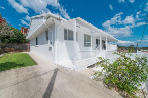 Blanc Whole House, Crescent Head